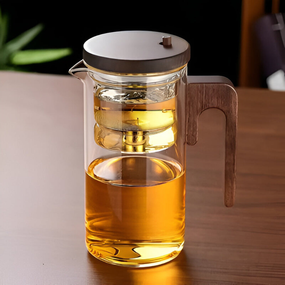 Glas Teekanne mit Sieb