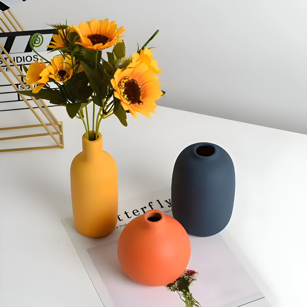 Skandinavische Keramikvase hoch